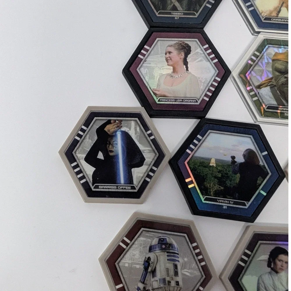 Topps Star Wars Galactic‎ Connexions Tiles Lot of 15 - Princess Leia R2-D2 Holo - Picture 5 of 16